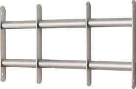 Metallplatten und Gitter dienen als besonders starken Einbruchschutz, aber auch nur dann wenn er professionell montiert wird. Fachgerechter Einbau vom Schlüsseldienst Königs Wusterhausen